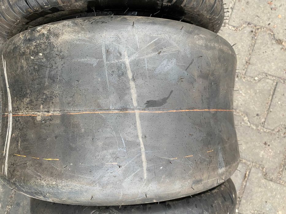 20x10.00-10 BKT  20x10.00-10 BKT