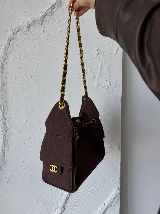 Сумка Chanel Hobo Chocolate / Gold Suede