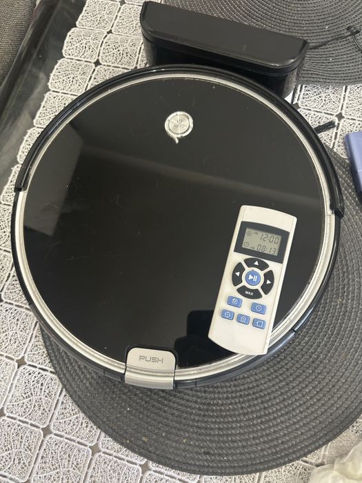 Sprzedam Robot Sprzatajacy firmy ILife