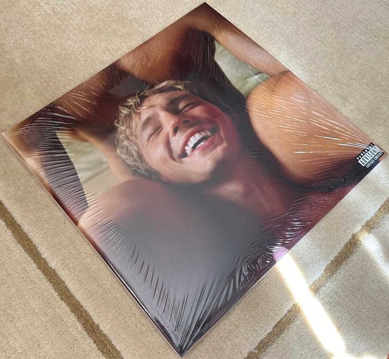 Disco Vinyl "Something to Give Each Other" - Troye Sivan - Baby Pink