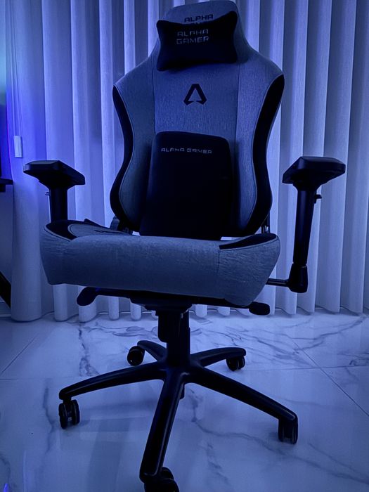 Cadeira gamer nova na caixa