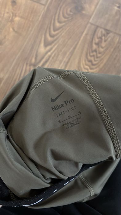 лосіни nike pro хакі