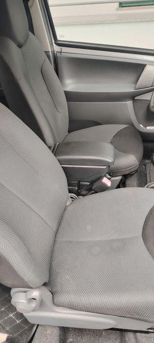 Toyota Aygo impecável