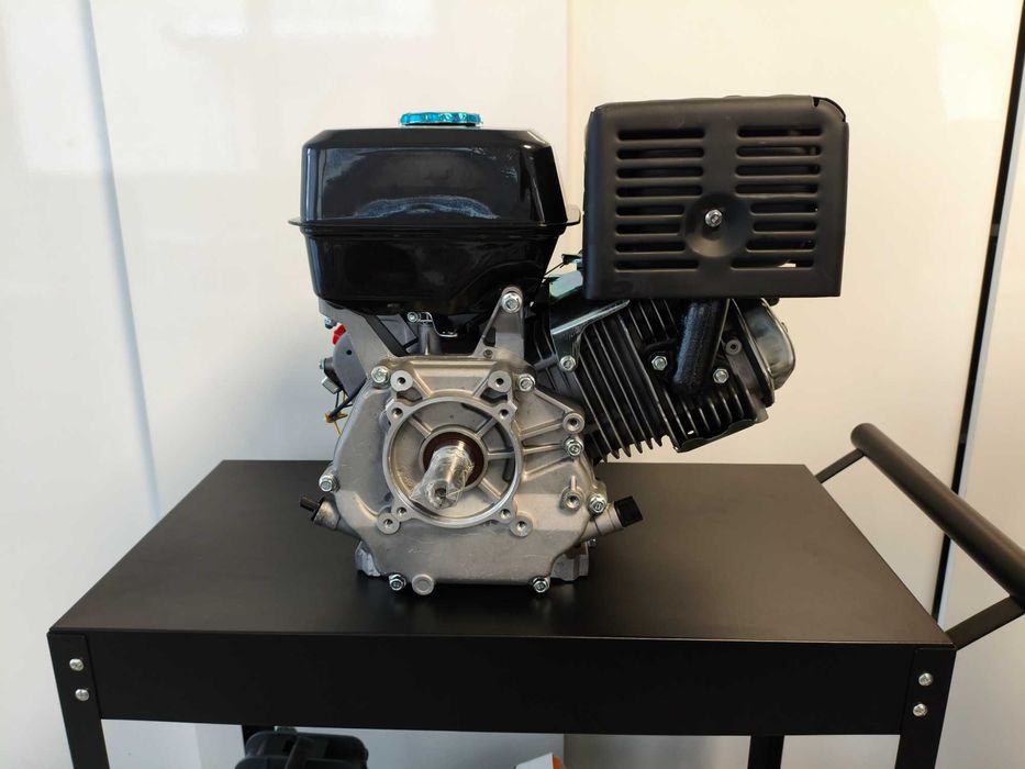 Motores 15cv 420cc 4 Tempos karting *em stock* (em preto)