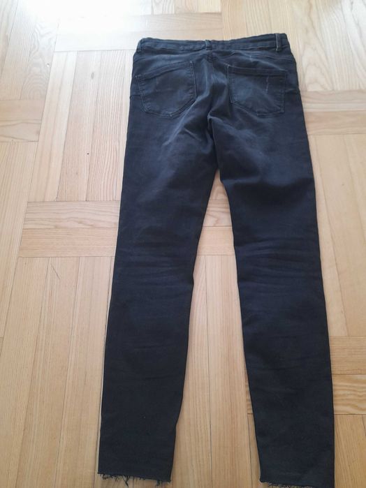 Spodnie MOHITO czarne,rozm.36