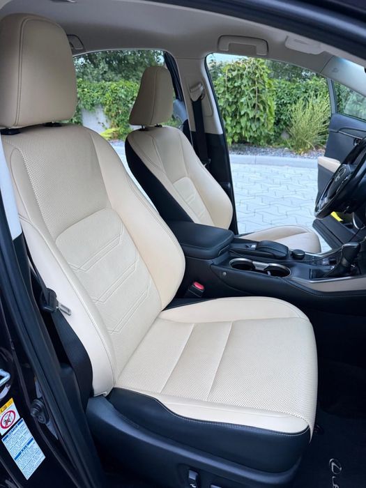 Lexus NX 300h 2015 р. гібрид 2.5, AWD