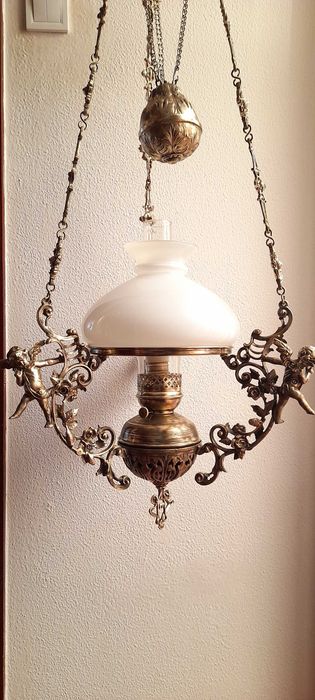 Candeeiro de Tecto antigo Cobre maciço com mais de 50 anos