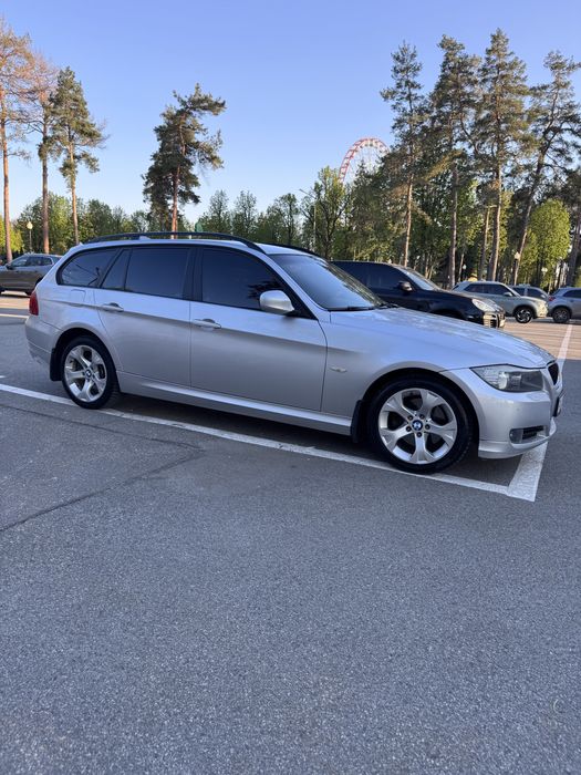 BMW 3 Series E91 Е90 (універсал), 2009 року
