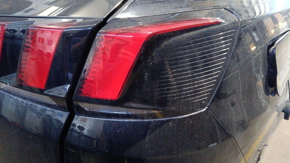 Farolim direito PEUGEOT 3008 II (M_)