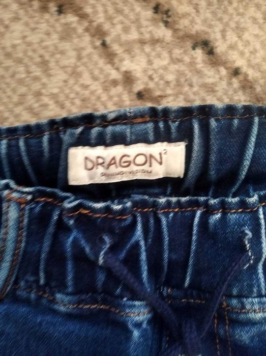 Жіночі джинси...