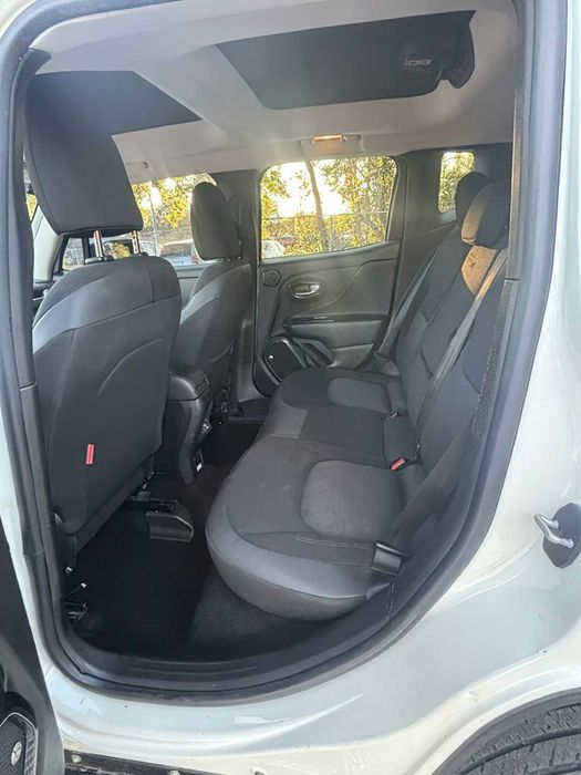 Jeep Renegade      2018