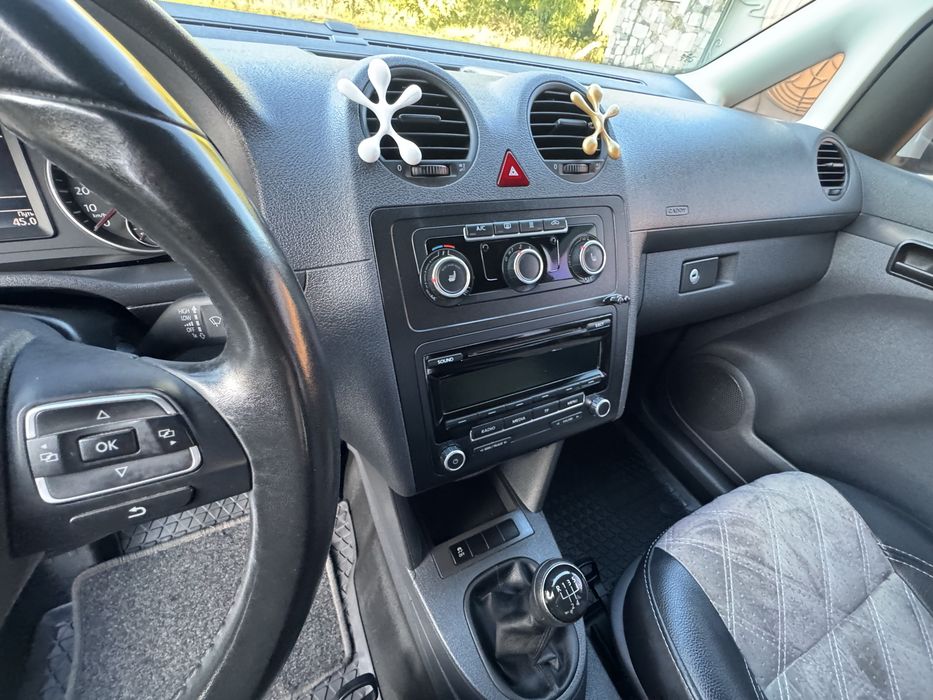 Volkswagen Caddy 2015