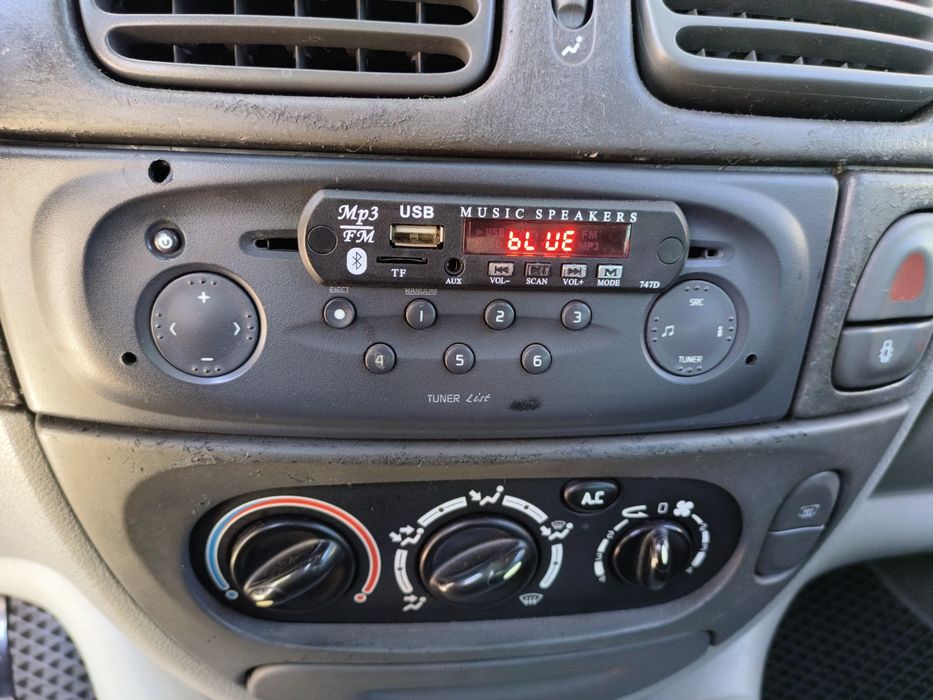 Bluetooth USB SD AUX в Магнітолу Renault відключення запросу коду