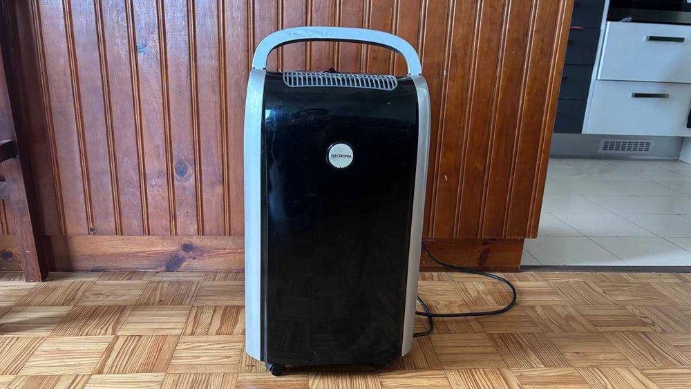 desumidificador electronia 10 litros