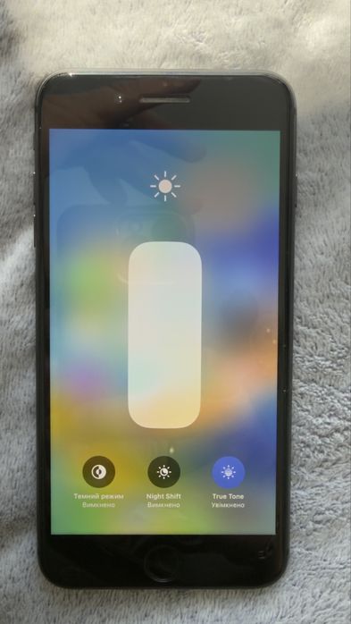 Iphone 8plus 64gb