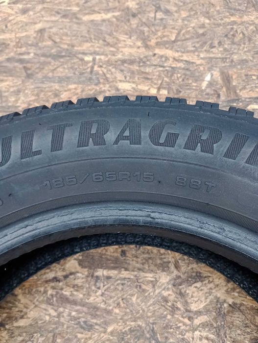 Opony Zimowe 2x 185/65 R15 88T Goodyear Ultragrip 9