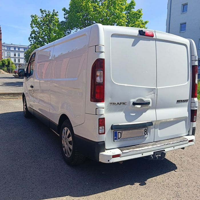Renault Trafic LONG