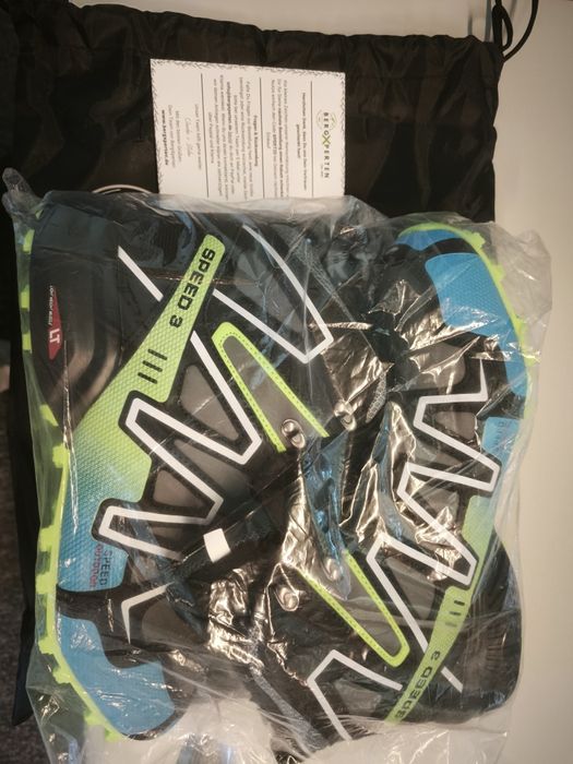 Botas montanha (pelo no interior). Novas, excelente qualidade.