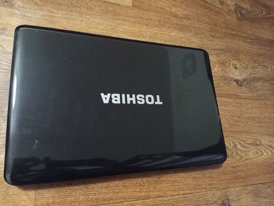 Продам ноутбук "TOSHIBA"