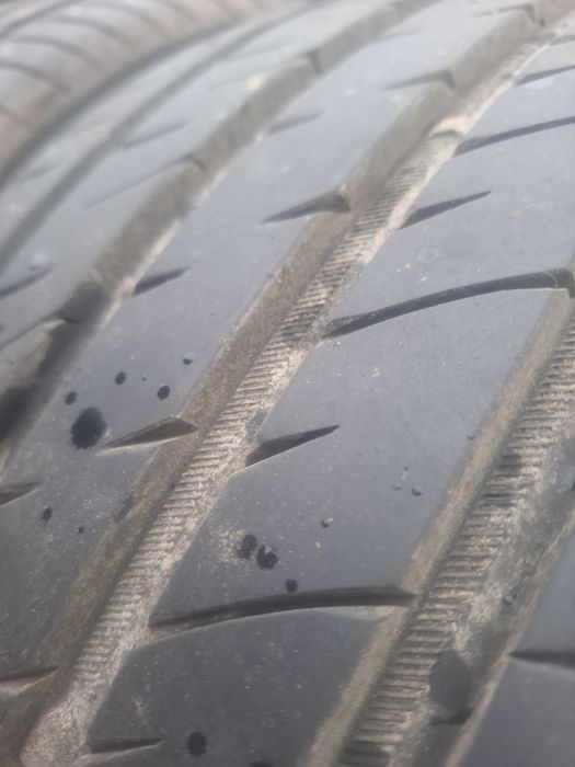 Opony letnie 255/40/19