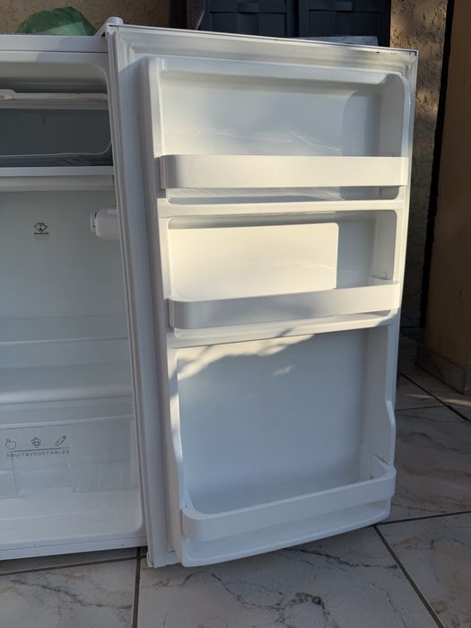 Frigobar  Qilive 93litros