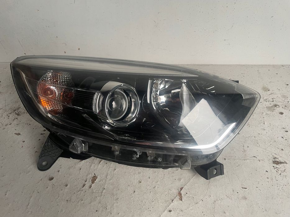 renault captur lampa prawa przód przednia 260102734r