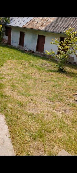 Продається добротна оселя в селищі Смолин. Львівської обл.