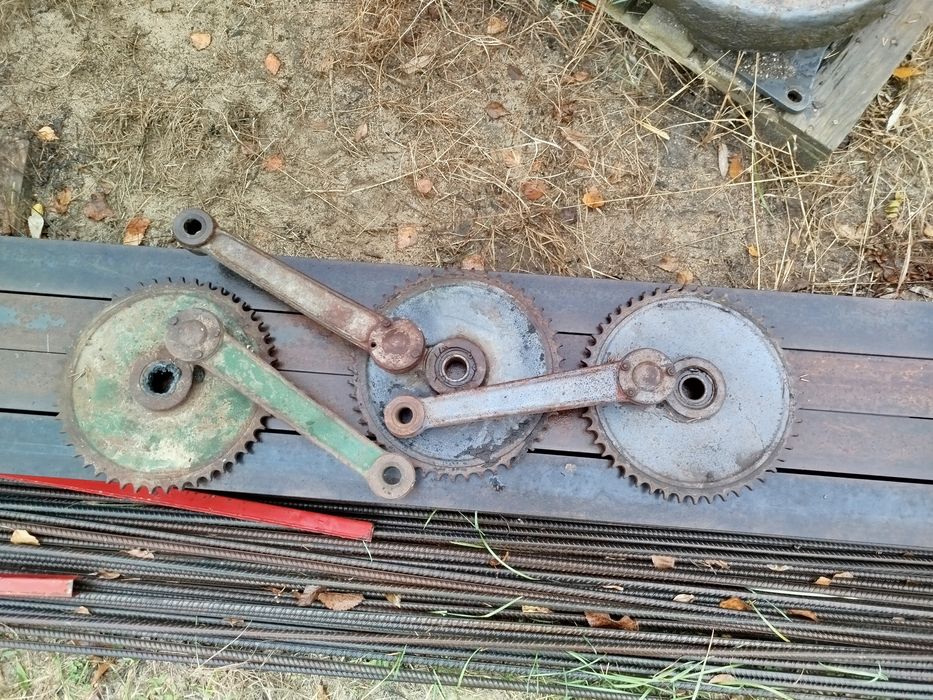 Rozrzutnik czarna białostocka koło łańcuchowe posuwu napinacz czarna