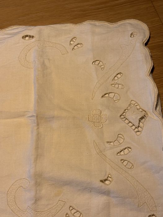 Fronha de almofada, 60x60, em estopa de linho antigo.