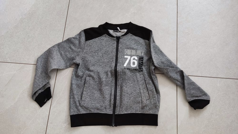 Bluza chłopięca rozm. 146/152