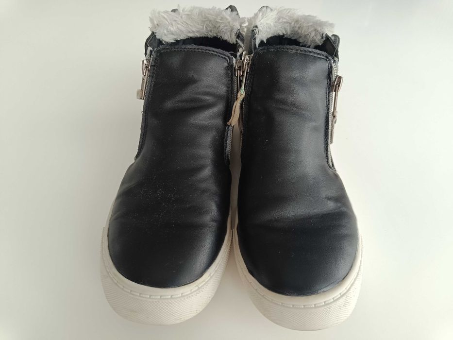 Buty za kostkę trampki z uszami królika Reserved  Czarny damskie 37