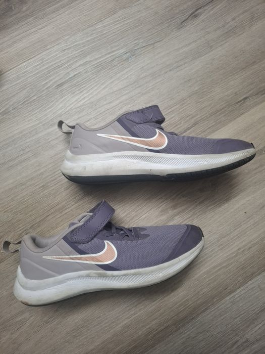 Ténis rapariga nike N*35