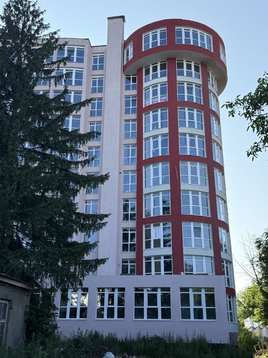 Продається 2 кімнатна Новобудова вул Буковинська 33