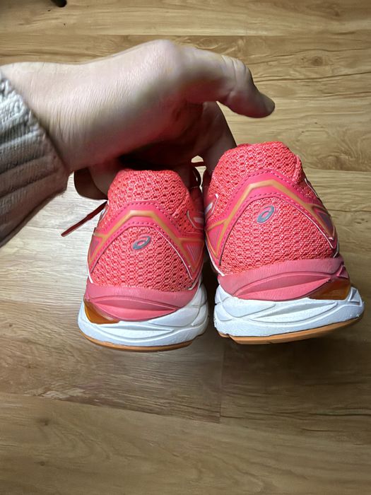 buty asics do biegania