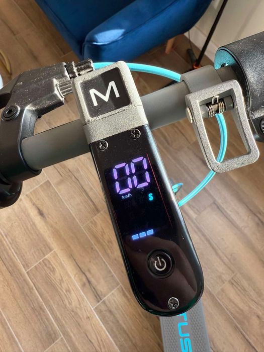 Hulajnoga Motus Scooty 10 używana