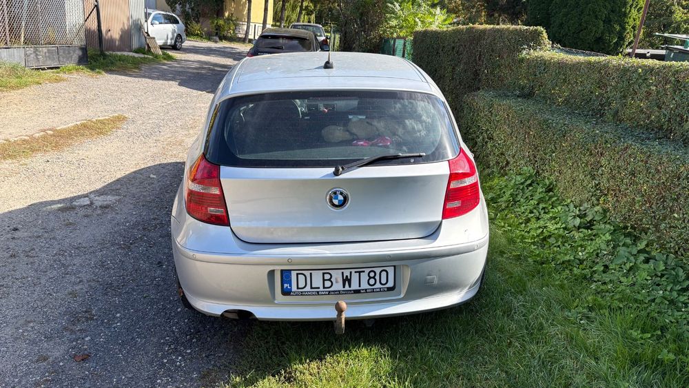BMW e87 118i 2009r