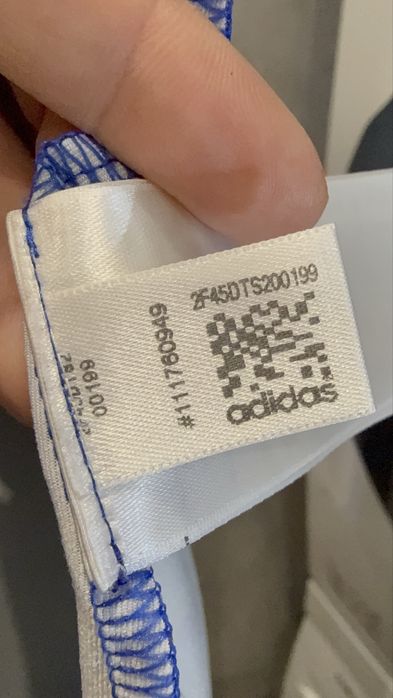 Спортивна майка Adidas ClimaCool з вбудованим топом