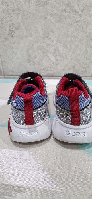 Кросівки хлопчику