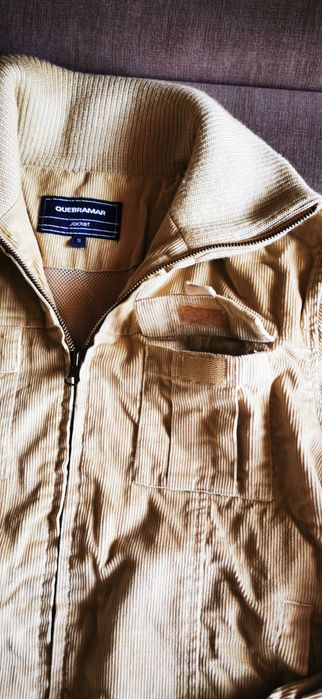 Jaqueta beje da Quebramar