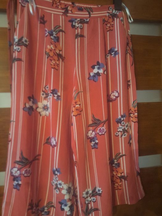 Spodnie damskie rybaczki Primark rozm.M nowe,stan idealny.