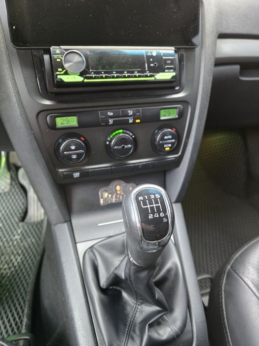 Skoda Octavia A5 2l FSI