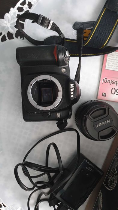 Nikon D50 AF-S DX Zoom-Nikor 18-55mm