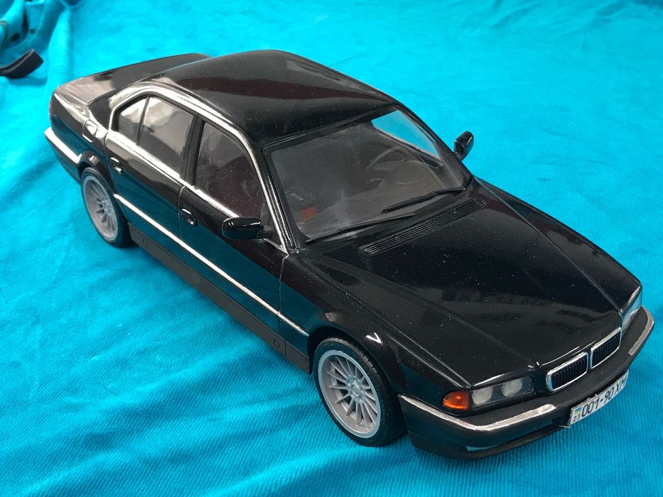 Bmw e38 1/18 обмен