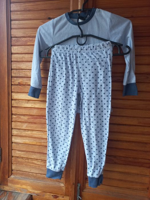 Продам піжами на хлопчика.