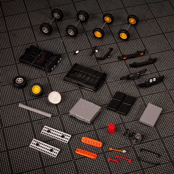 Hot Wheels Elite 64 Mod Shop '94 Land Rover Discovery