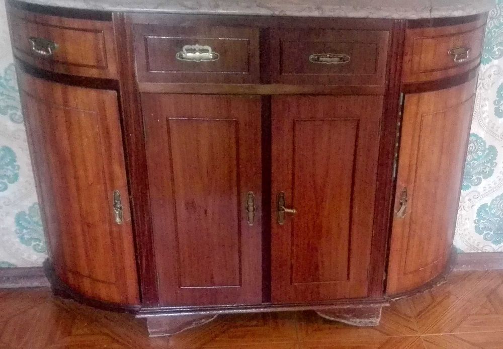 Móvel de entrada/apoio (antiga)