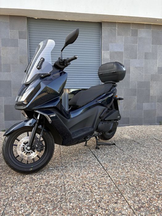Kymco SkyTown 125 Nova (apenas 306,0 km)