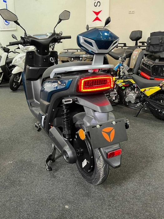Электроскутер Yadea T9 2500W, графен
