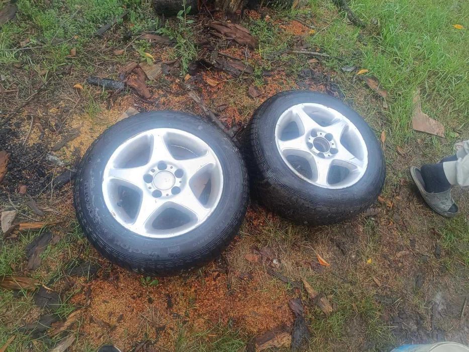 продам диски з резиною 5 на 112 р15