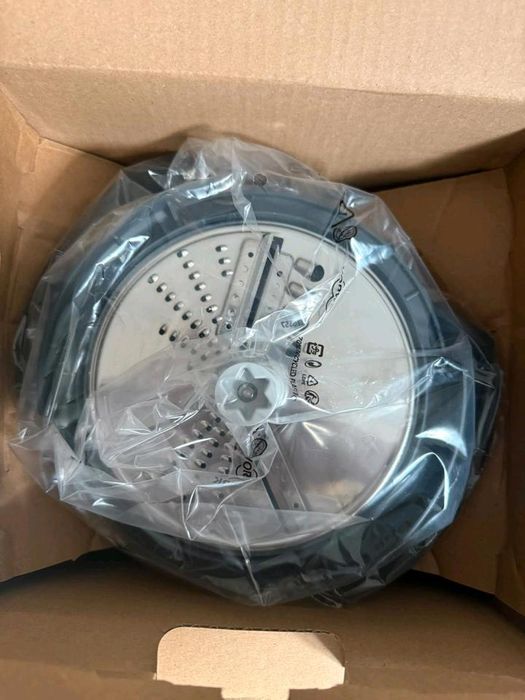 Vorwerk Thermomix TM6 robot kuchenny + 2. naczynie miksujące nieotwarte